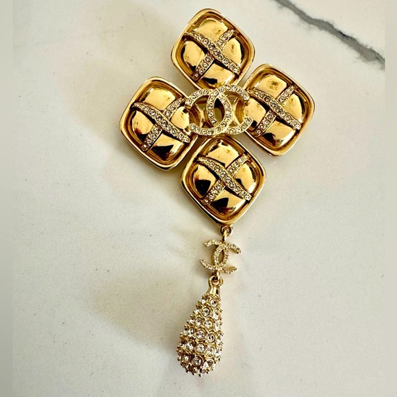 CHANEL Brooch Excellent condition - Picture 2 of 6